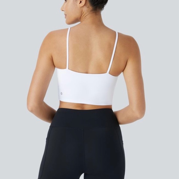 Halara padded workout cropped tank top - Picture 2 of 4